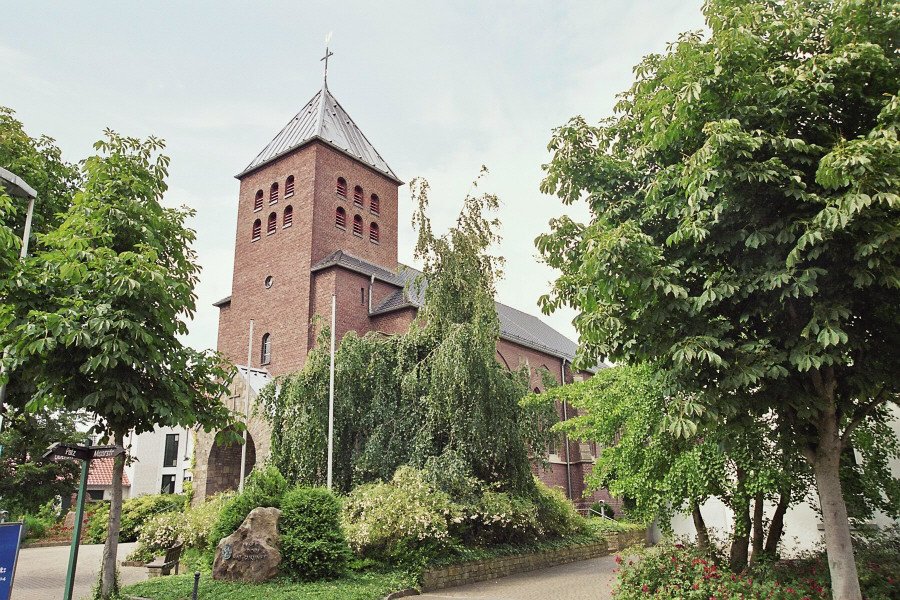 Pfarrkirche Schierwaldenrath
